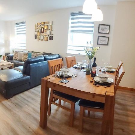 Inverness City Centre Apartment With Elevator And Google Chromecast Екстер'єр фото