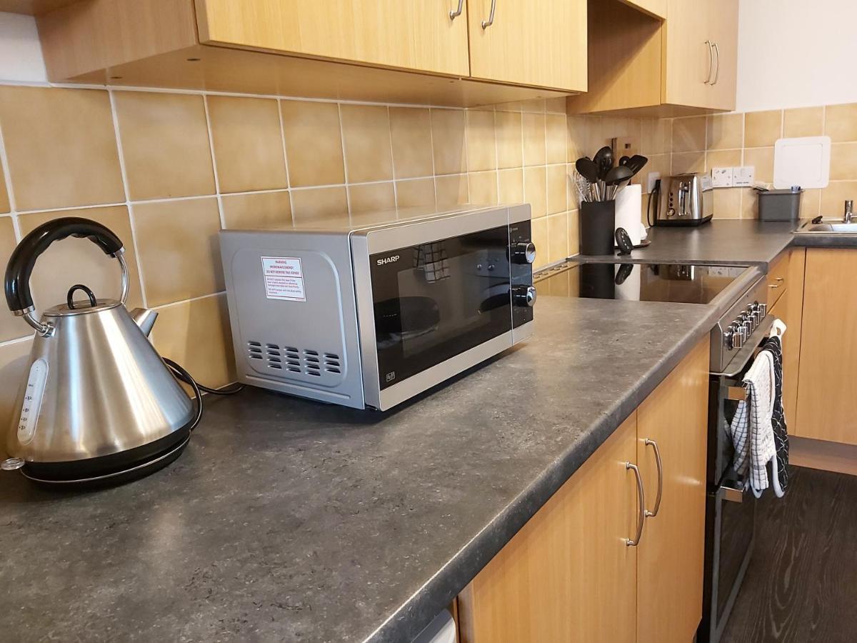 Inverness City Centre Apartment With Elevator And Google Chromecast Екстер'єр фото