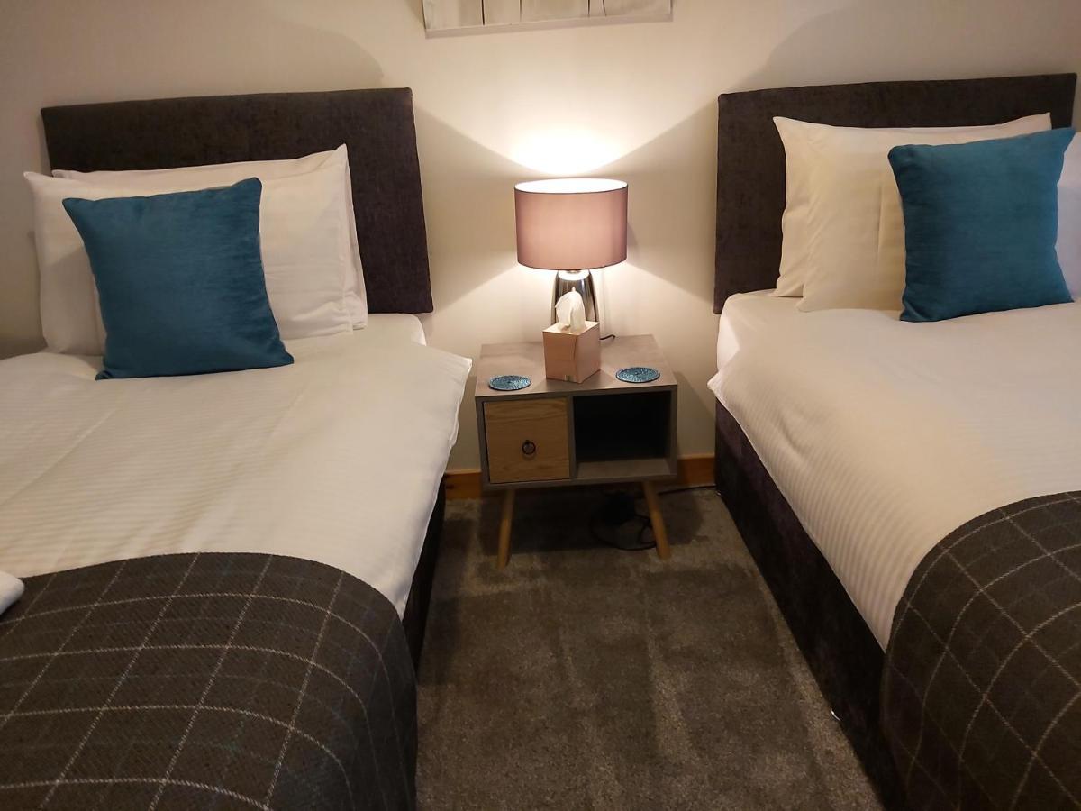 Inverness City Centre Apartment With Elevator And Google Chromecast Екстер'єр фото