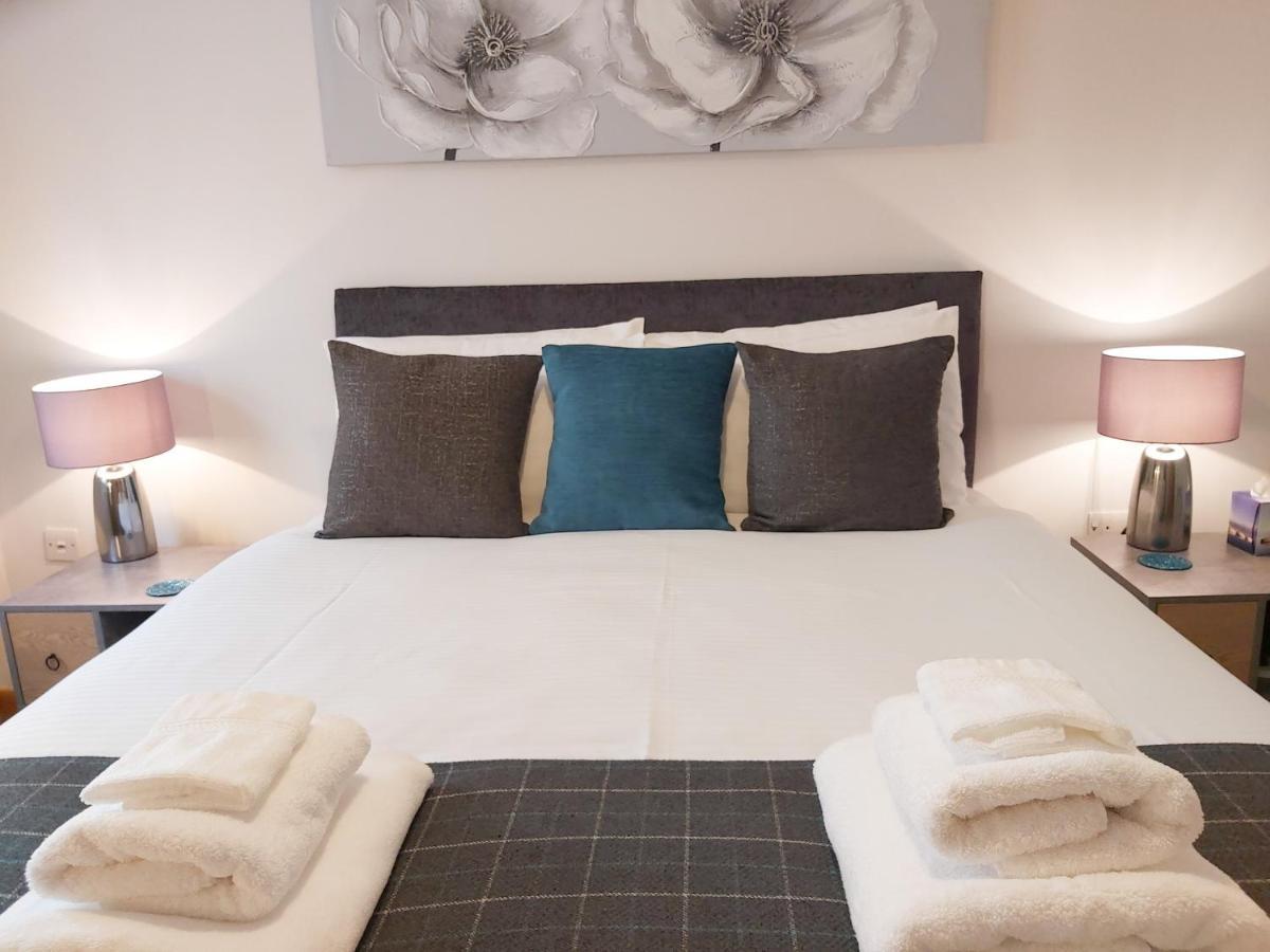 Inverness City Centre Apartment With Elevator And Google Chromecast Екстер'єр фото