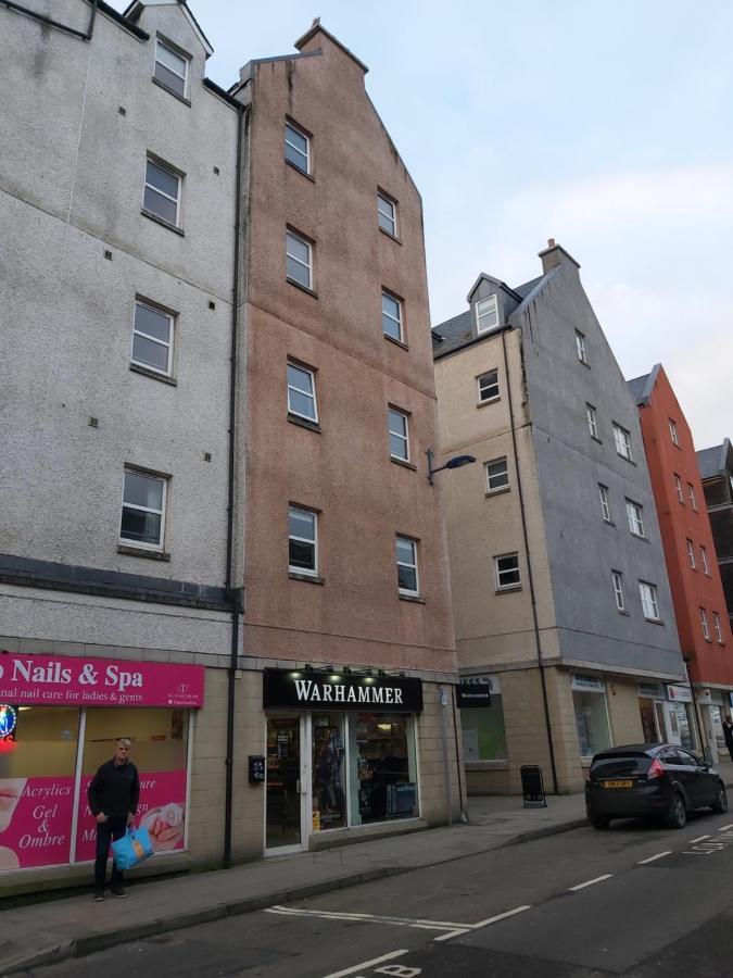 Inverness City Centre Apartment With Elevator And Google Chromecast Екстер'єр фото